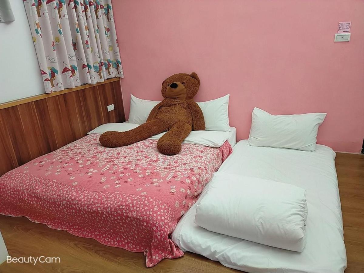 Happy Castle Cottage Hualien City Εξωτερικό φωτογραφία